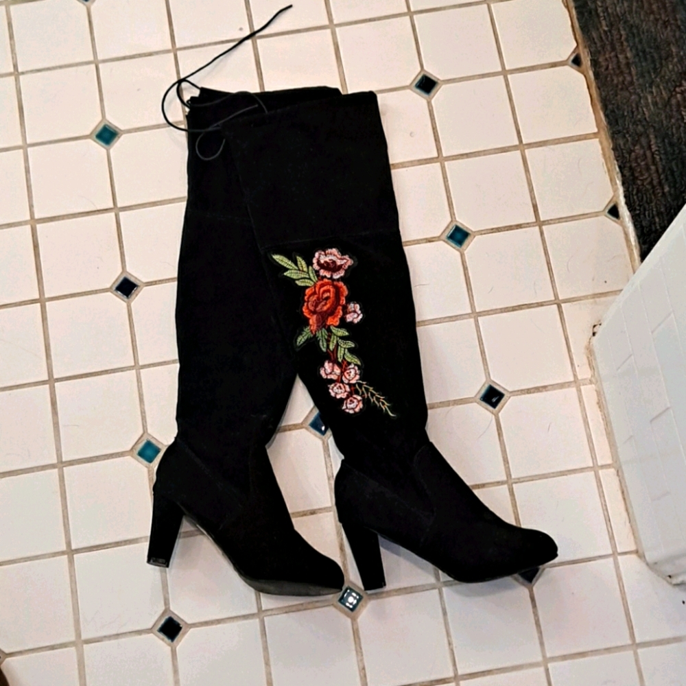 Over the knees boots